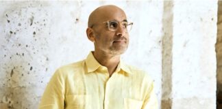 Gustavo Rodríguez: «El hombre público que mencionas es un personaje que he creado lenta y minuciosamente.»